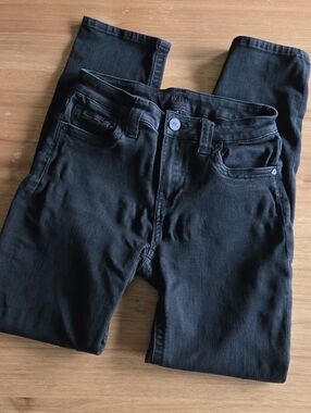 KUT from the Kloth Straight Leg Jeans | Size 2 | Black Stretch Denim